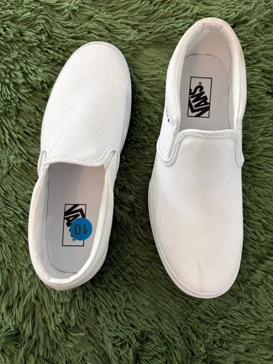 Vans Women's White Platform Slip-On Sneakers with Gum Sole - Picture 4 of 6